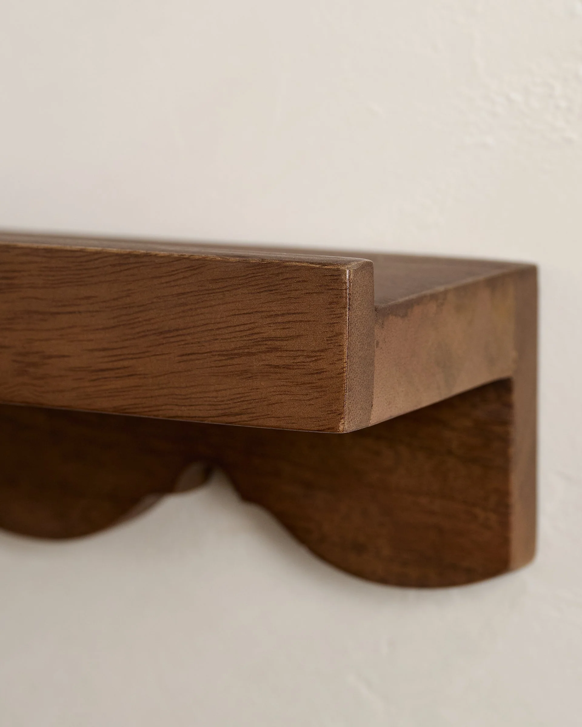 Abigail Vintage Inspired Picture Ledge - Image 5