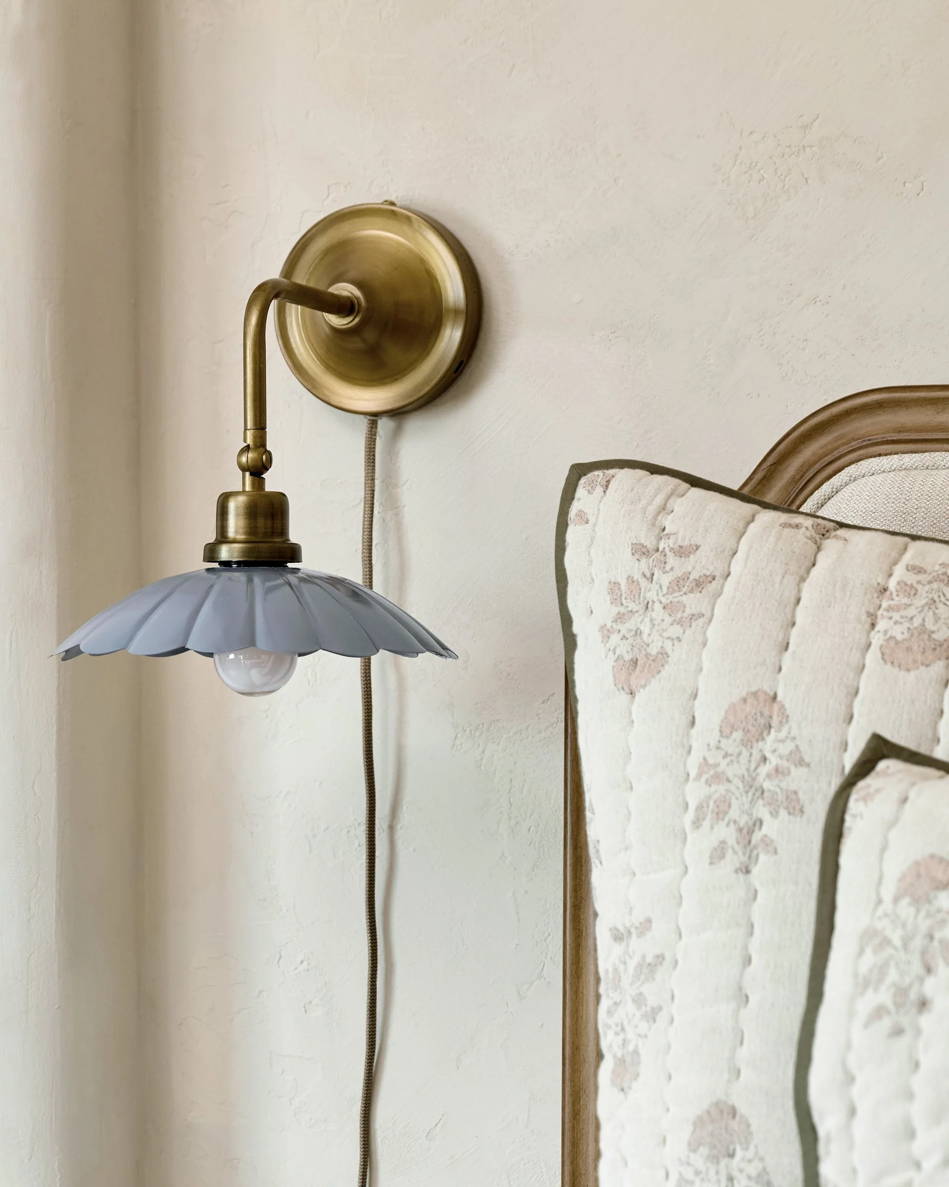 Carolyn Enamel Plug-in Sconce - Image 2