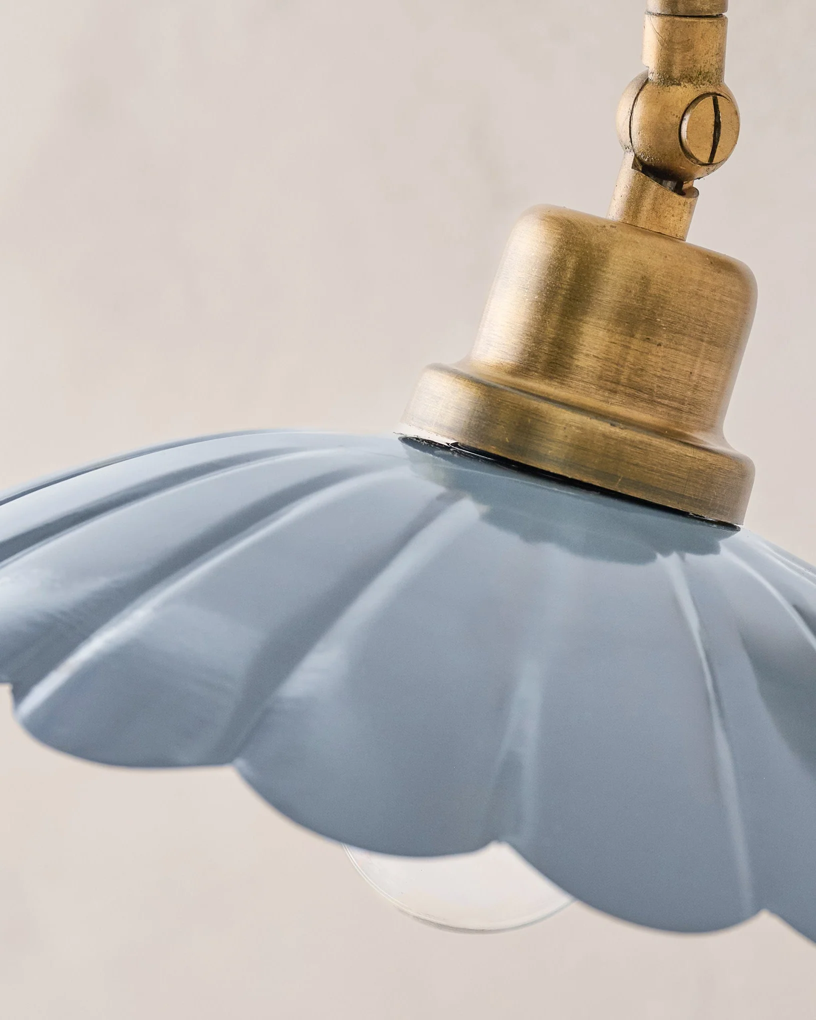 Carolyn Enamel Plug-in Sconce - Image 3