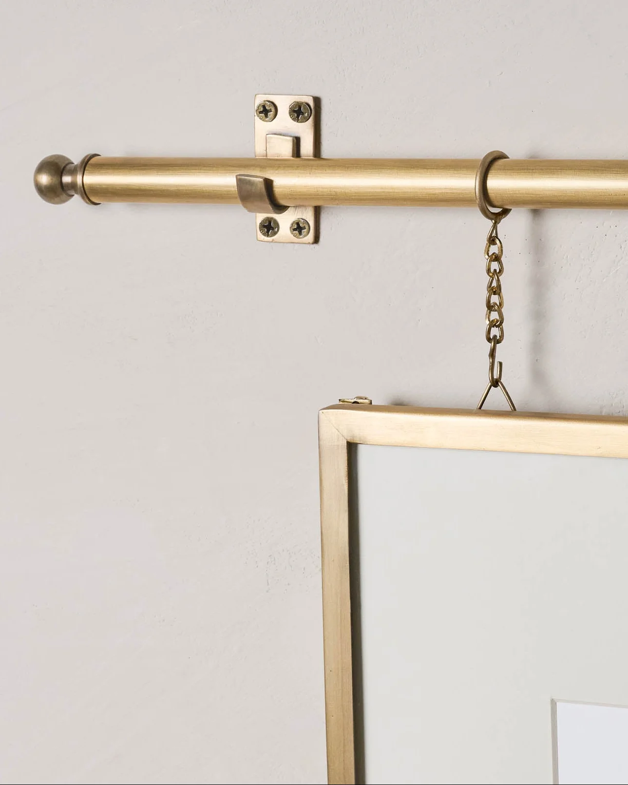 Colleen Brass Rail Picture Frame - Image 4
