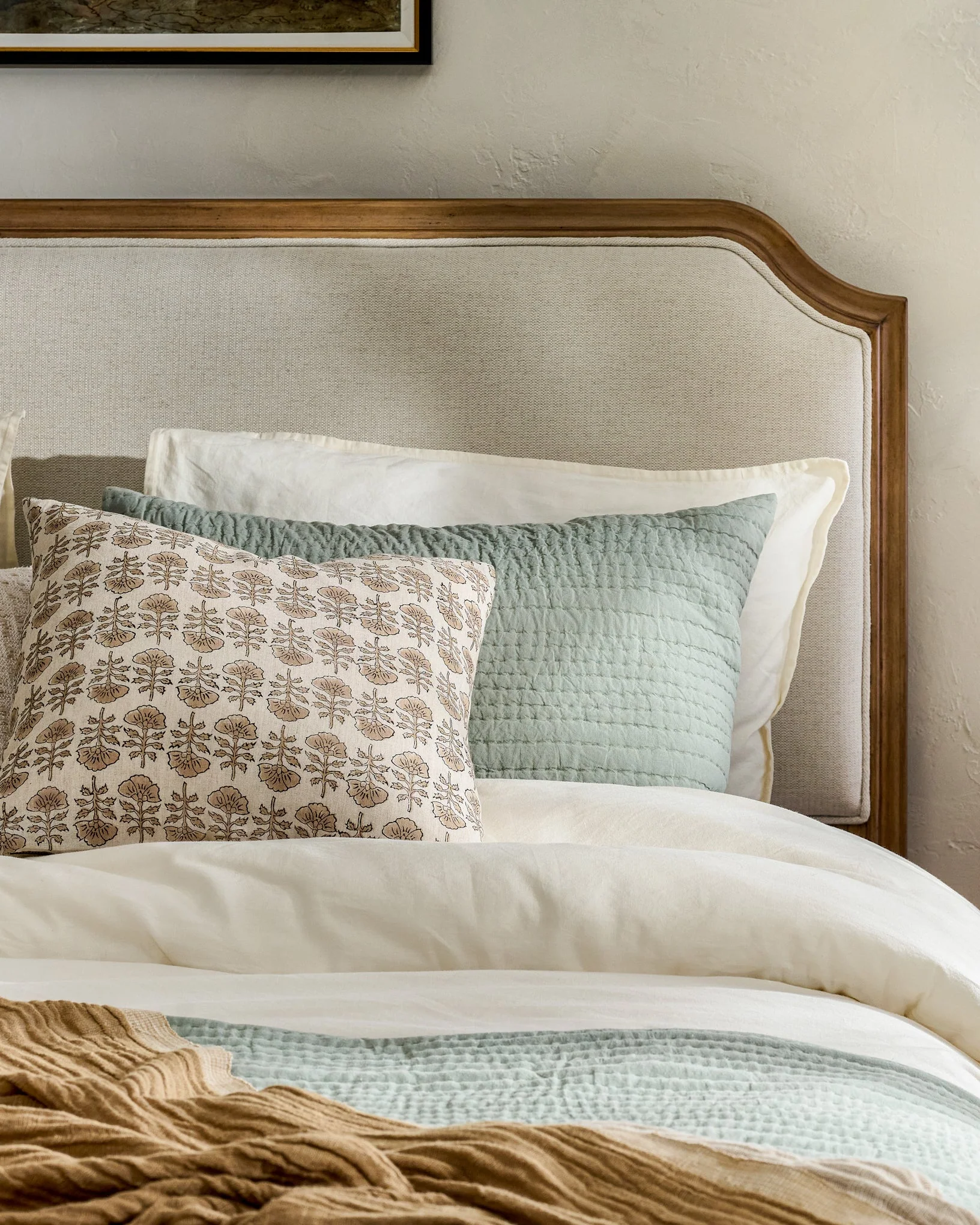Corinne Queen and King Linen Upholstered Bed Frame with Headboard - Image 5