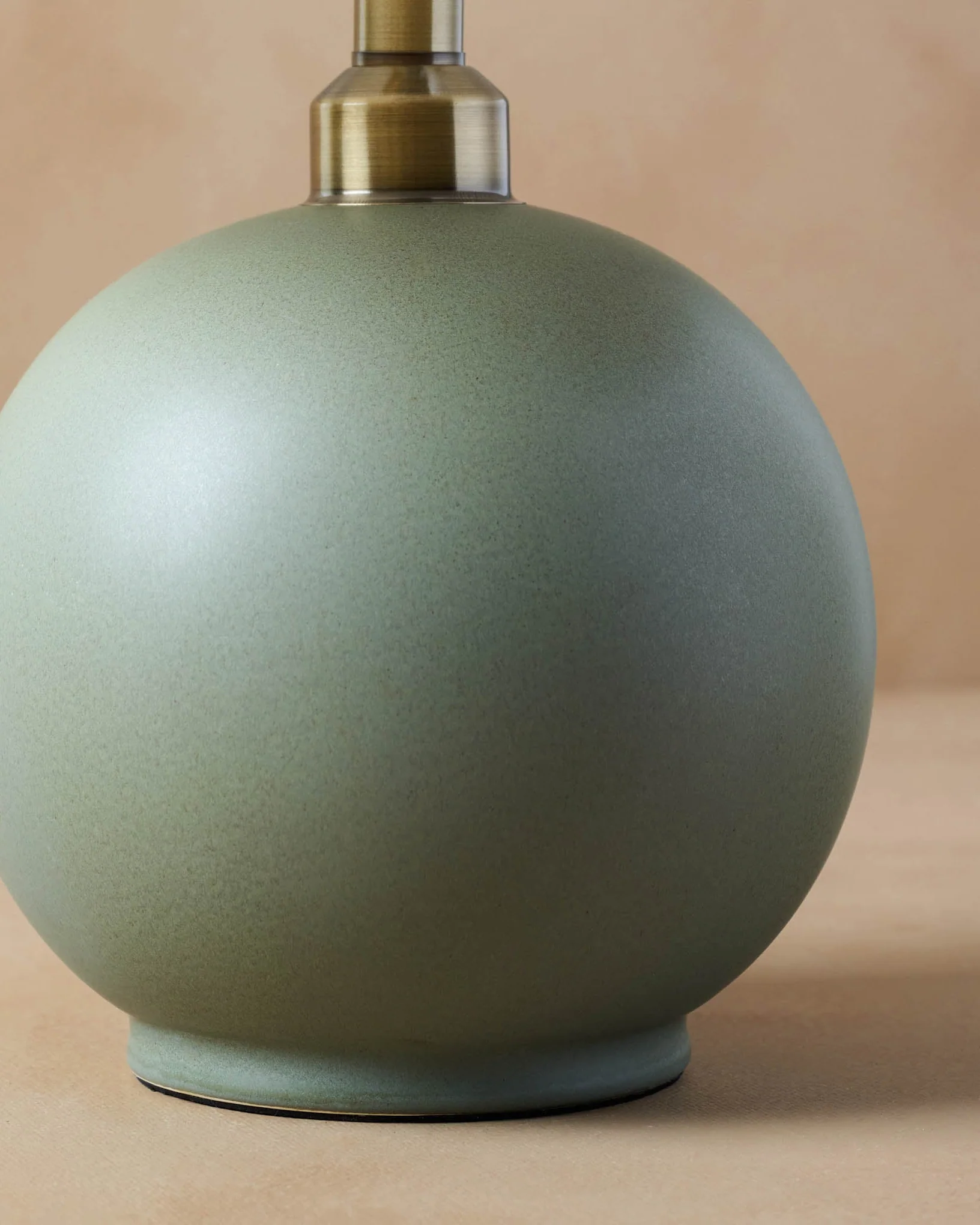 Corrie Accordion Shade Table Lamp - Image 3