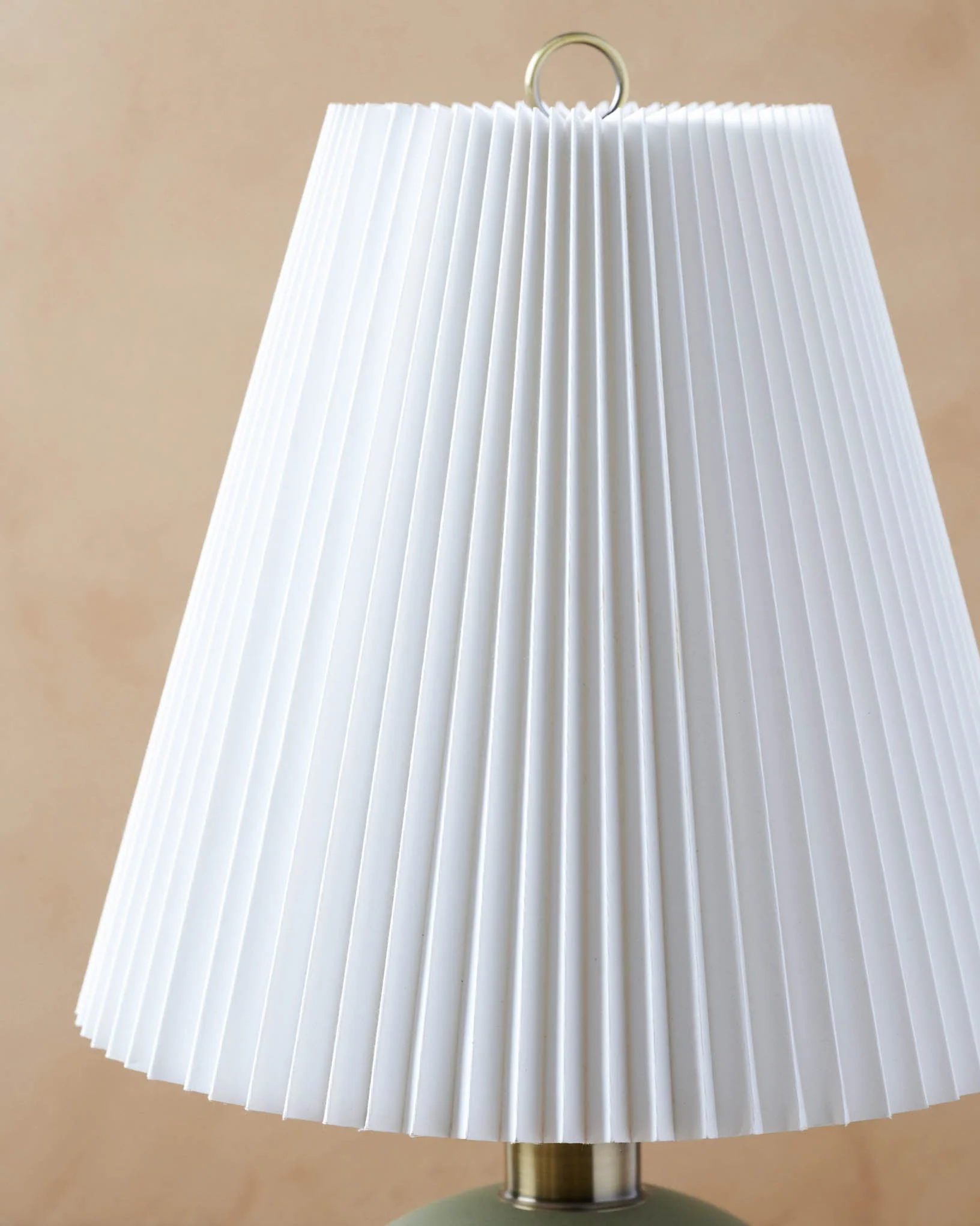 Corrie Accordion Shade Table Lamp - Image 4