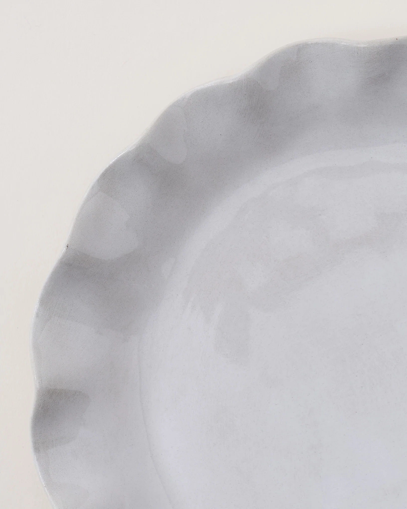 Cream Organic Ruffle Edge Plate - Image 8