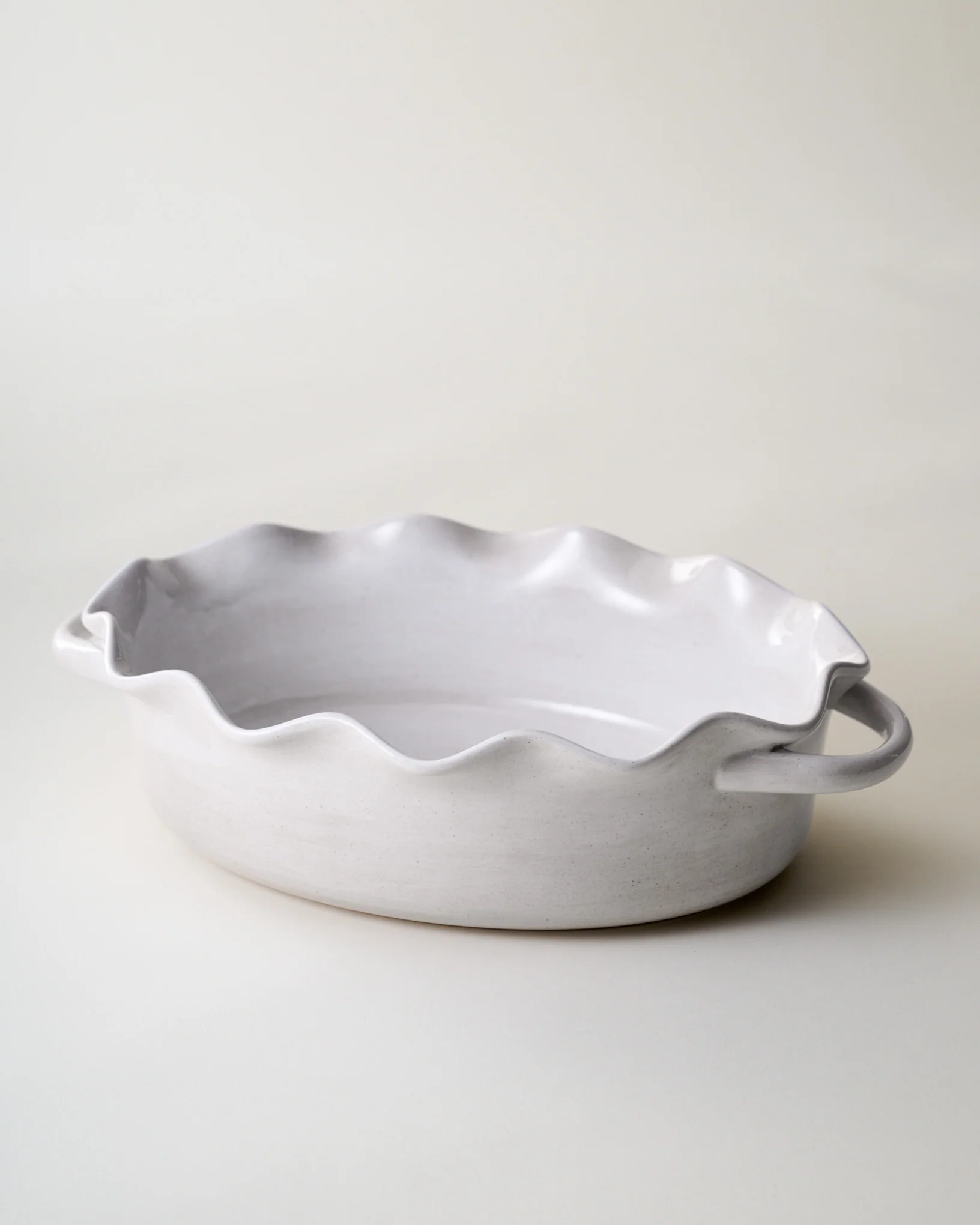 Cream Oval Scalloped Baker - Image 3