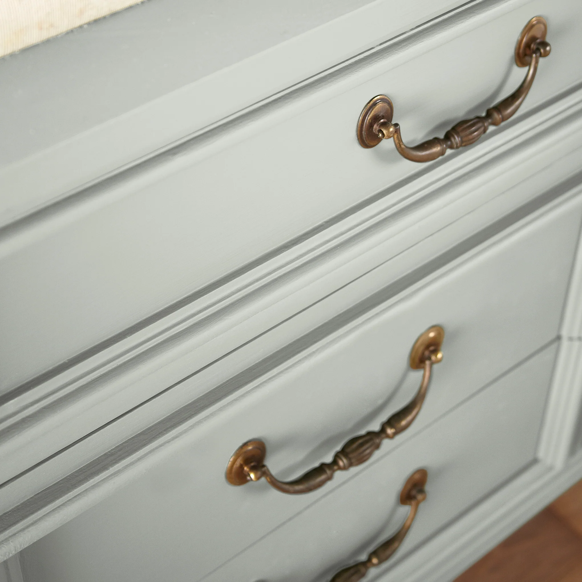 Emmie’s Room - Trim, Door + Cabinetry Paint - Image 3