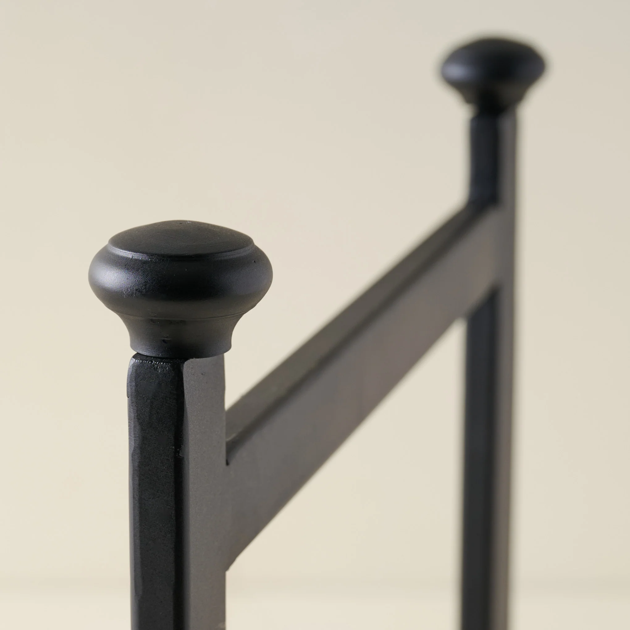 Ford Forged Log Holder - Image 3