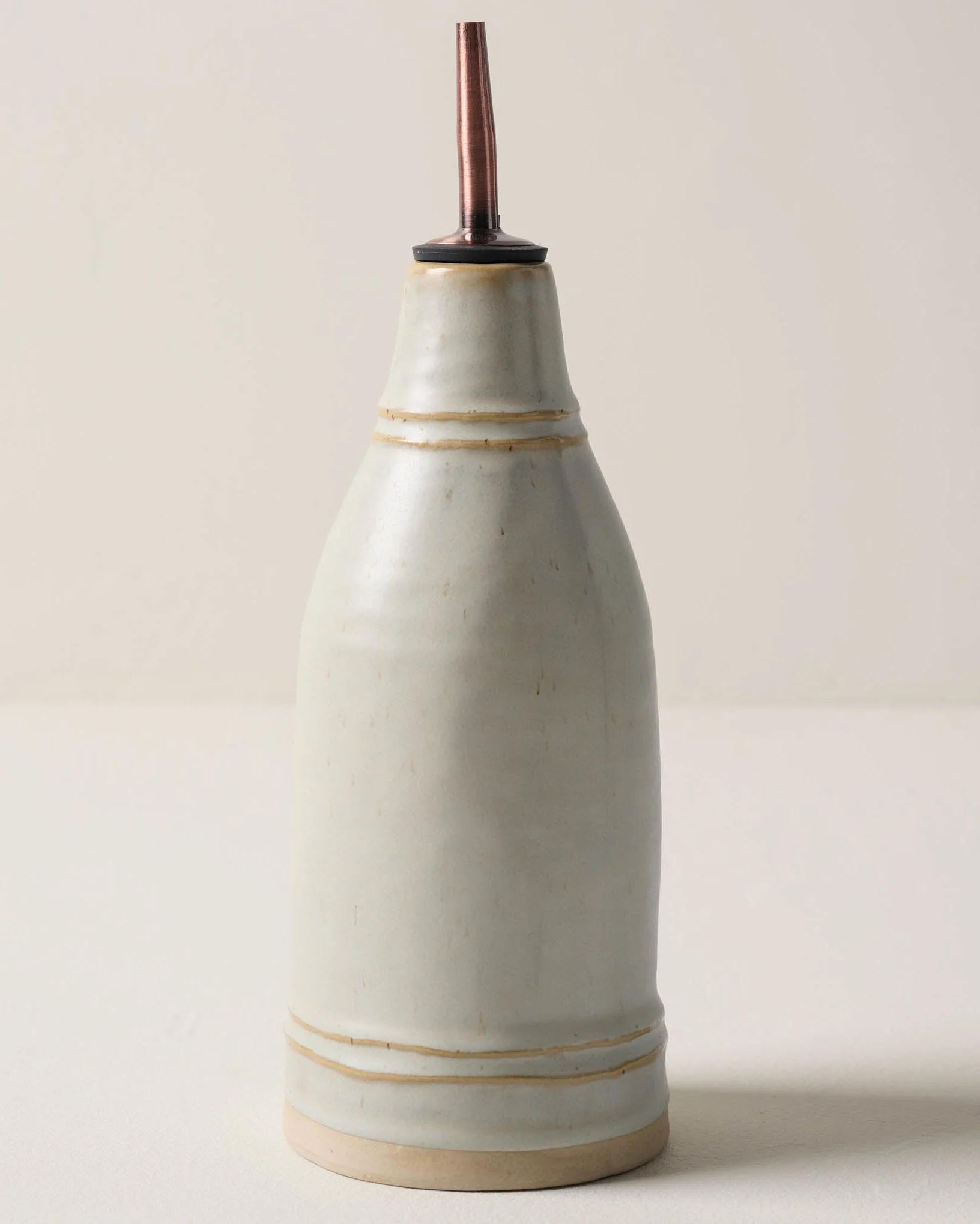 French Grey Vinegar Pour - Image 2