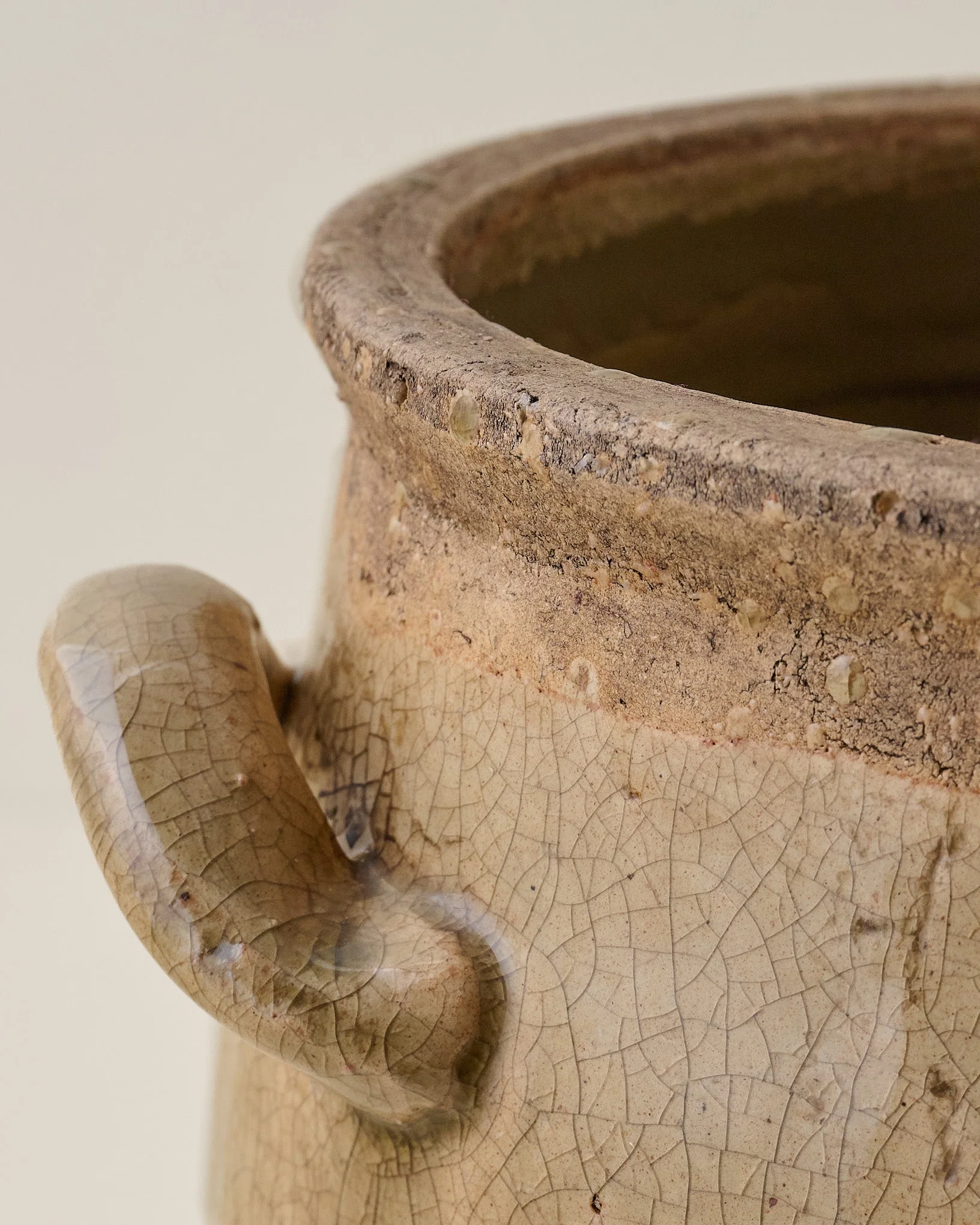 Hanson Crackle Handled Vase - Image 5