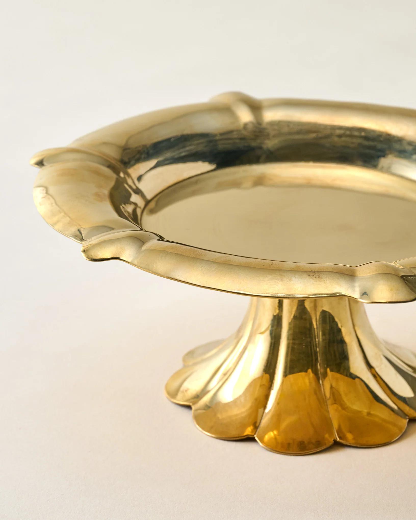 Hollis Solid Brass Trinket Dish - Image 3