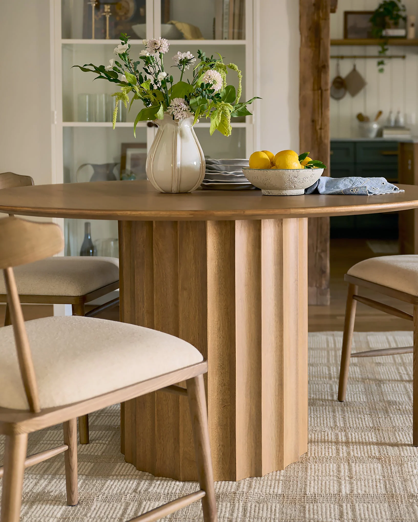 Lillian Dining Table - Image 10