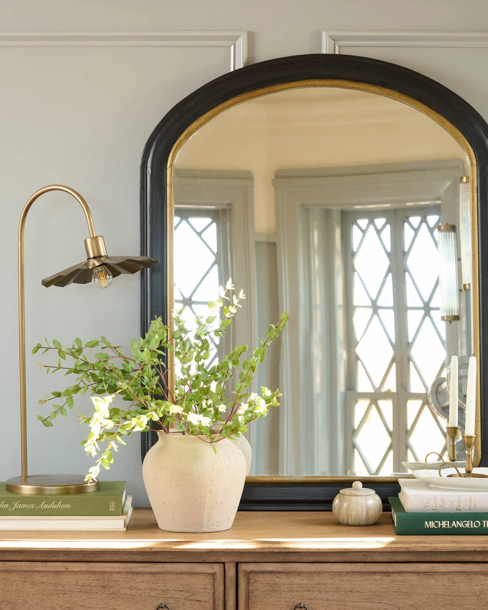Lulu Brass Petal Lamp - Image 4