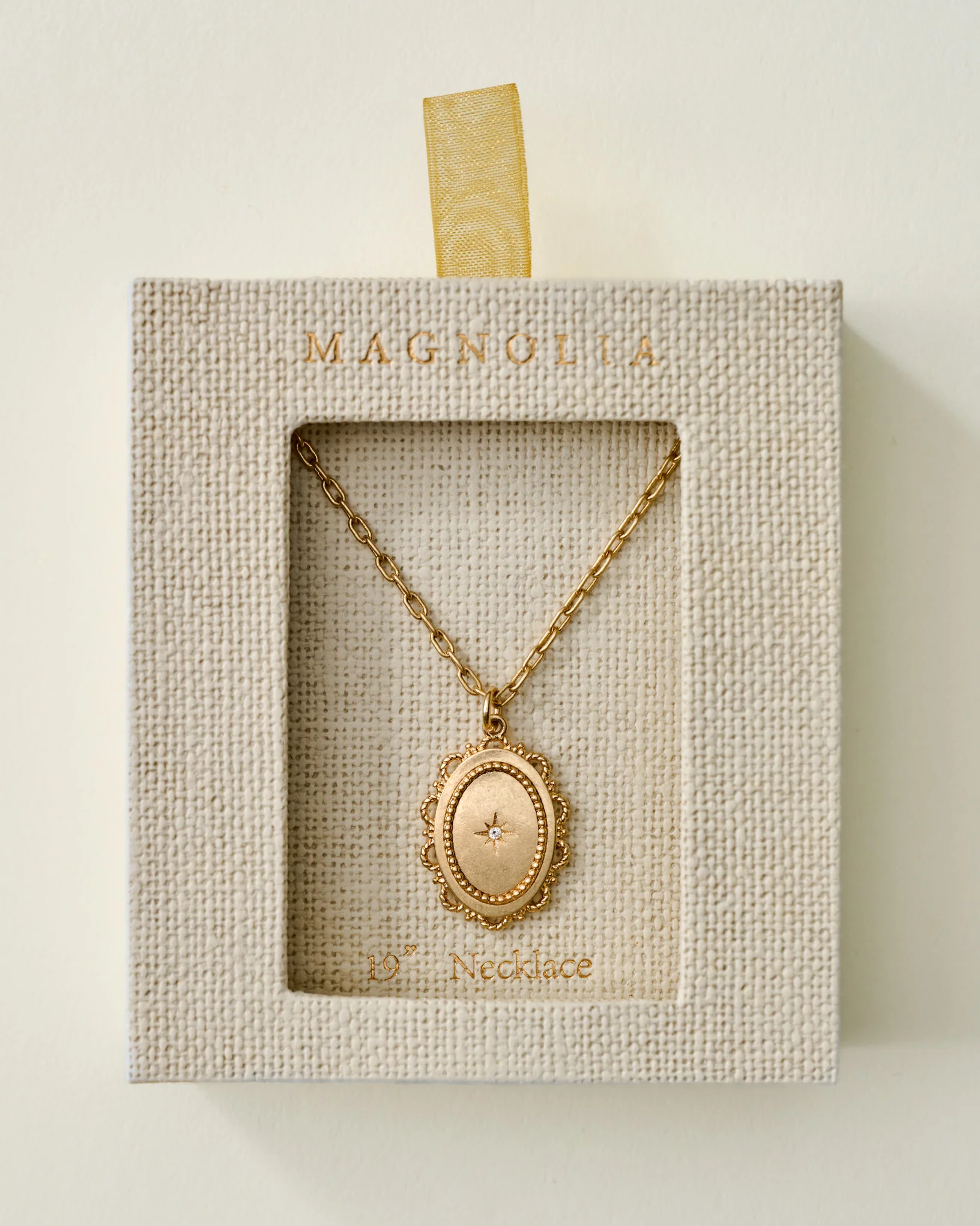 Magnolia Starburst Scalloped Pendant Necklace - Image 2