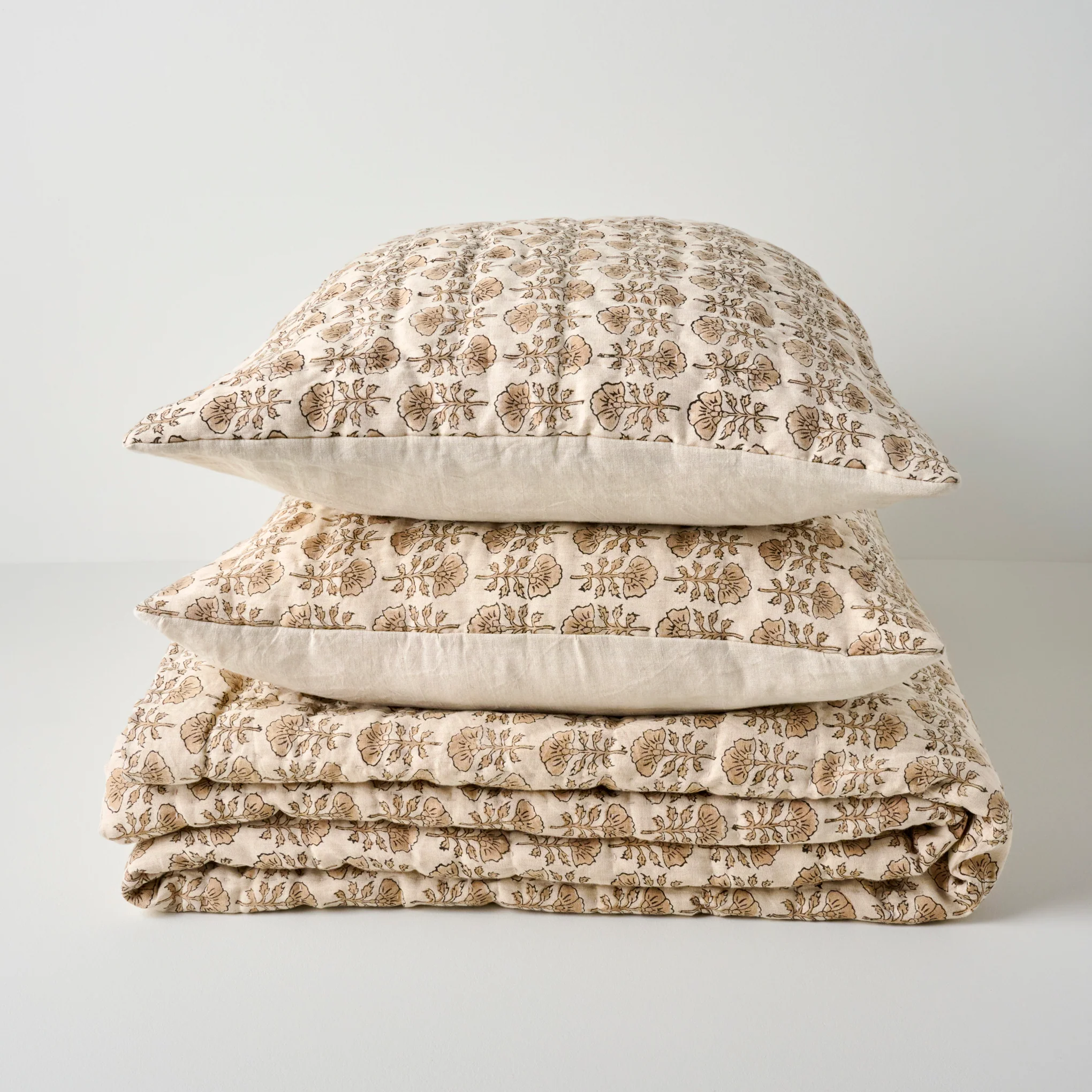 Natural Flora Block Print Quilt + Sham Set (King) - Image 2