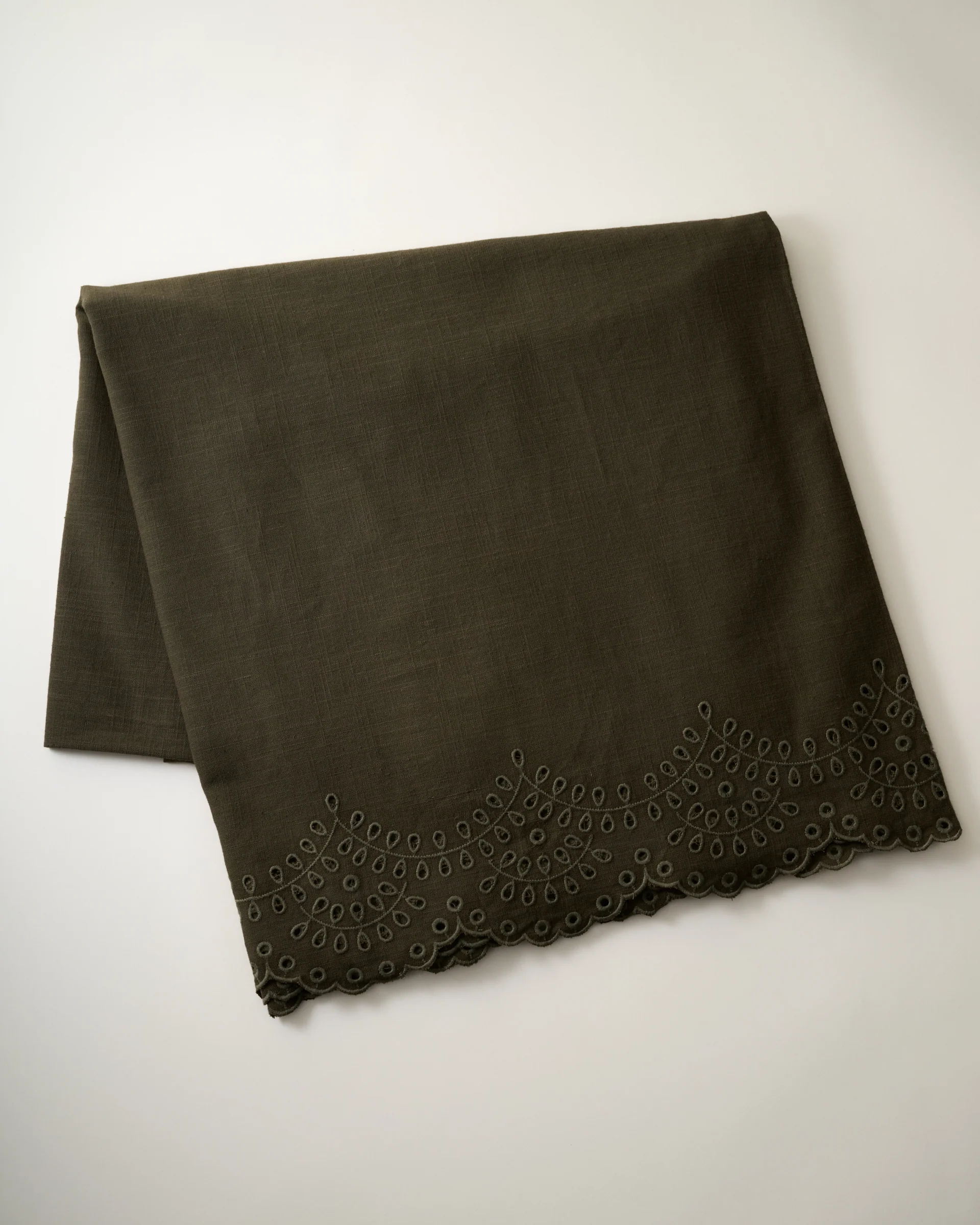 Olive Green Scalloped Eyelet Tablecloth - Image 3
