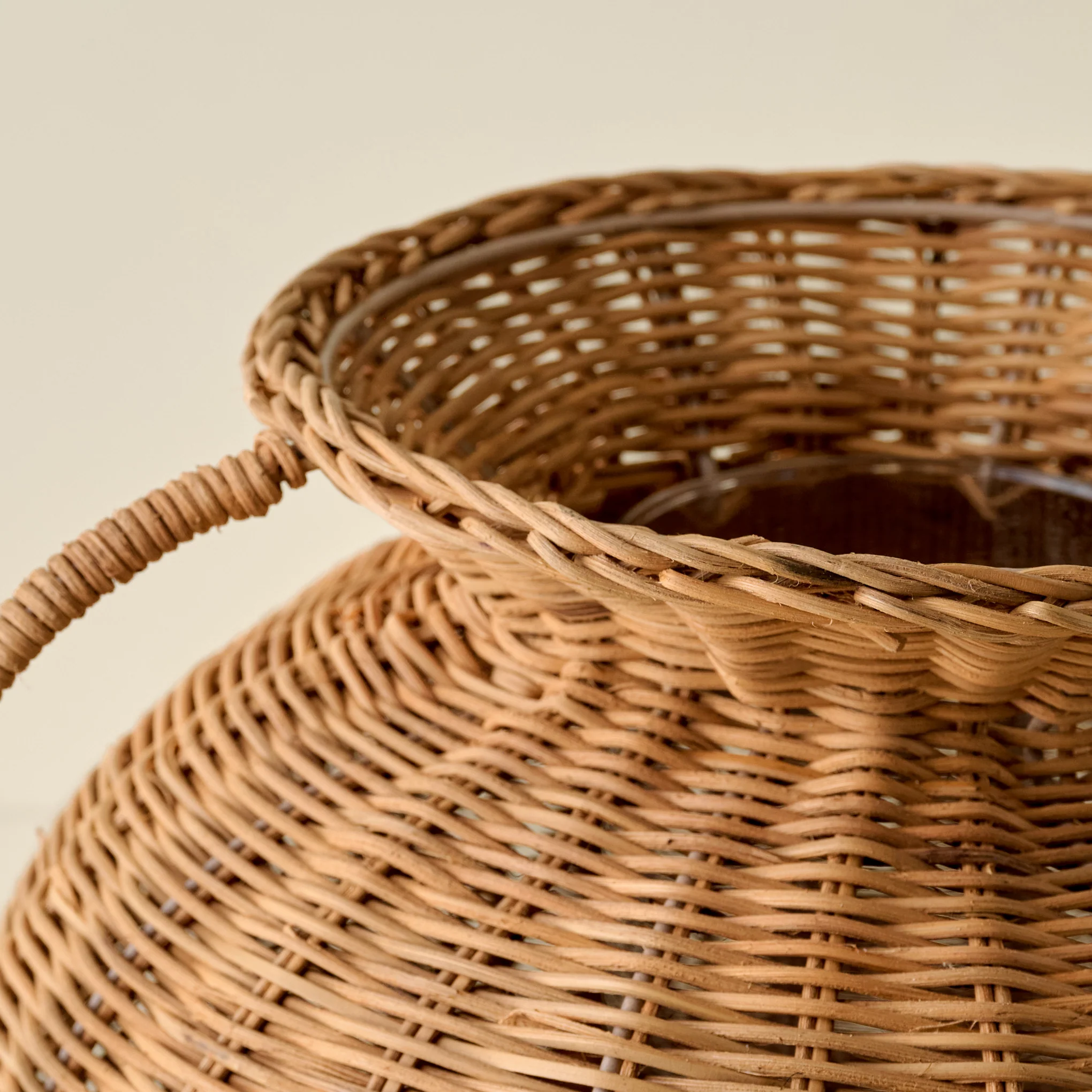 Oversized Rattan Remi Vase - Image 2