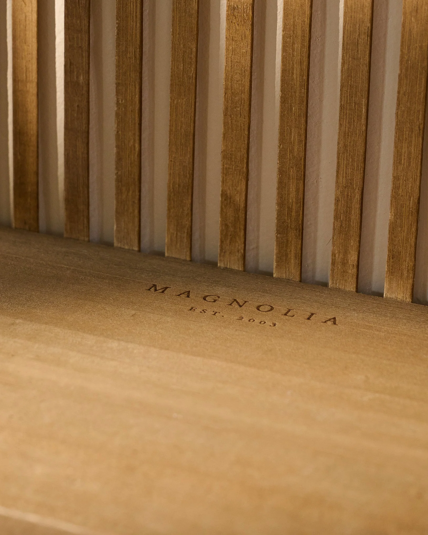 Preston Reeded Wall Shelf - Image 4