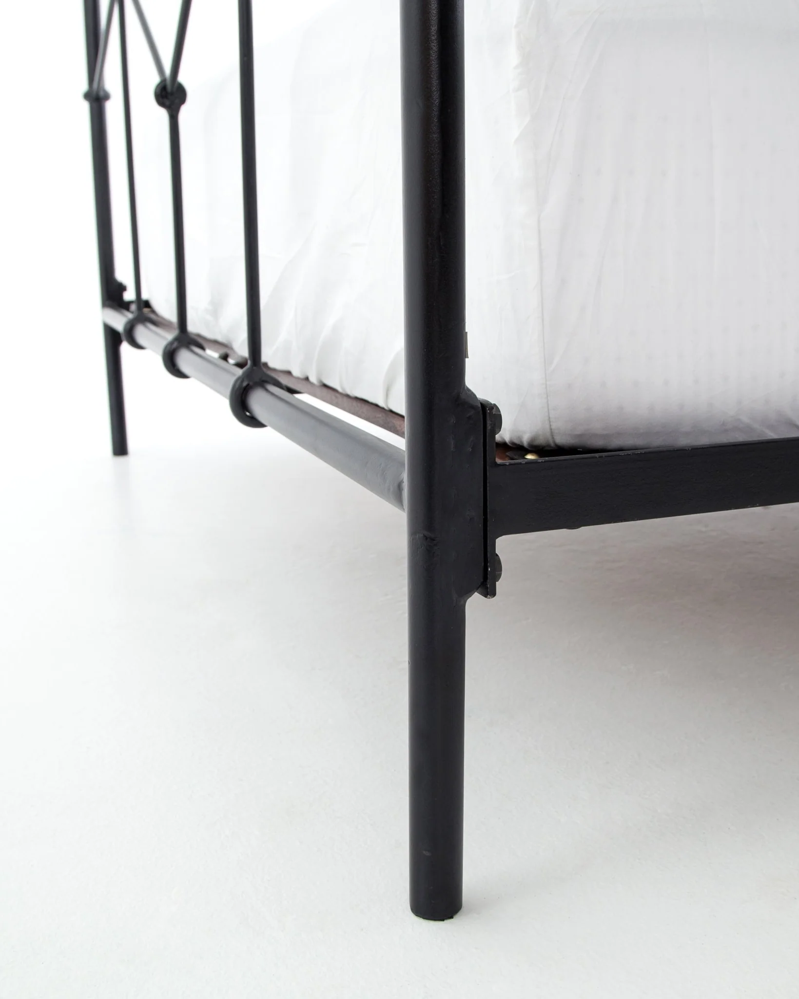 Riley Black Iron Bed Frame with Geometric Headboard, Vintage-Inspired Design - Image 5