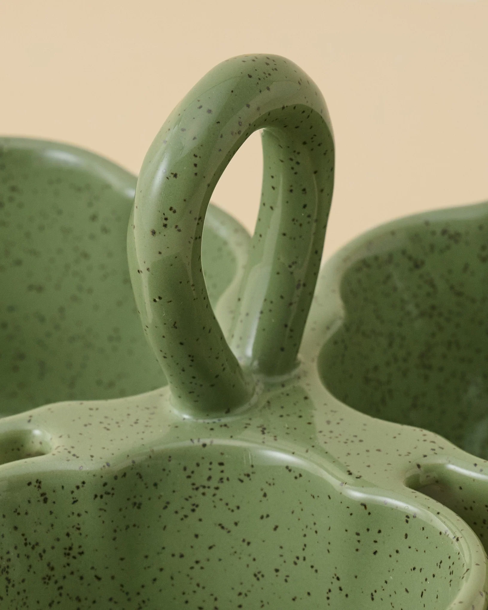 Green Scalloped Trio Snack Bowl - Image 3
