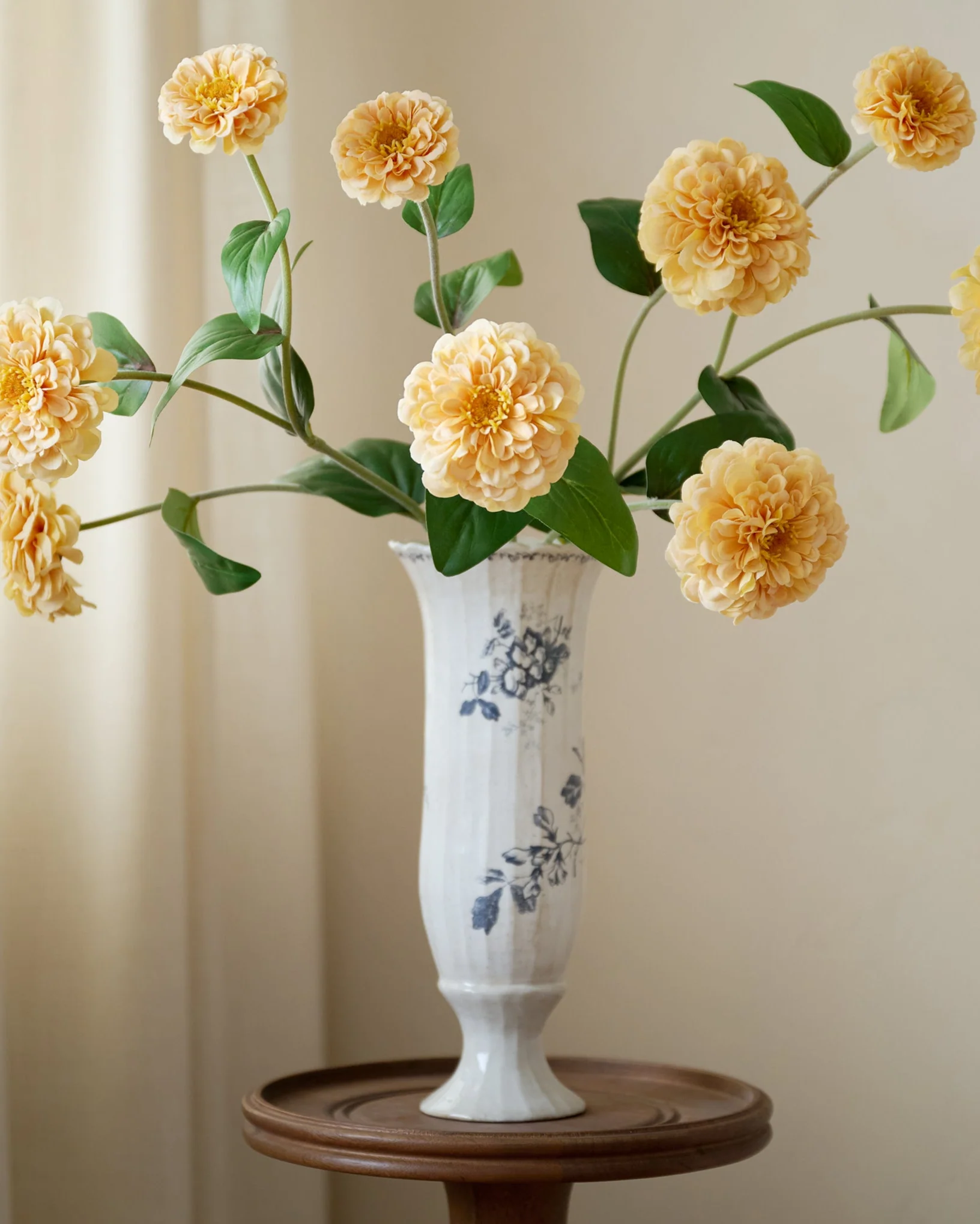 Heirloom Garden Navy Floral Footed Vase - Image 3