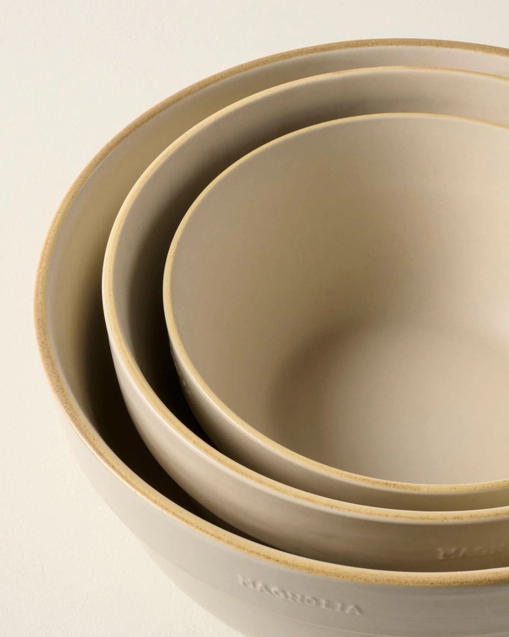 Set of Vintage-Inspired Mixing Bowls - Image 3