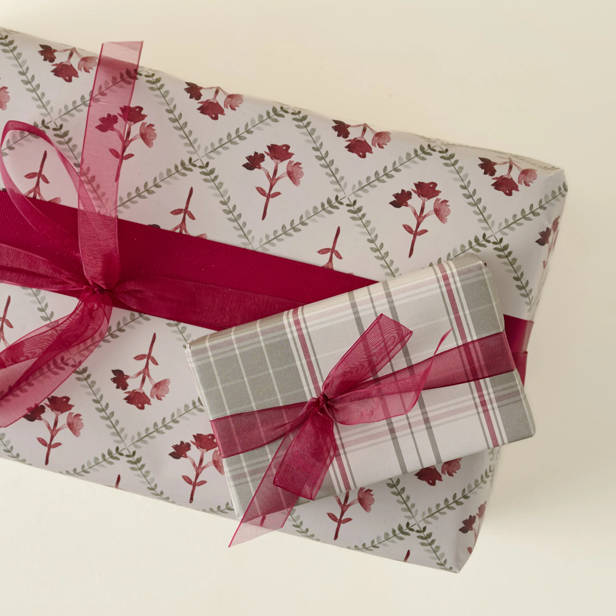 Settle In Block Print Green Plaid Wrapping Sheets - Image 3