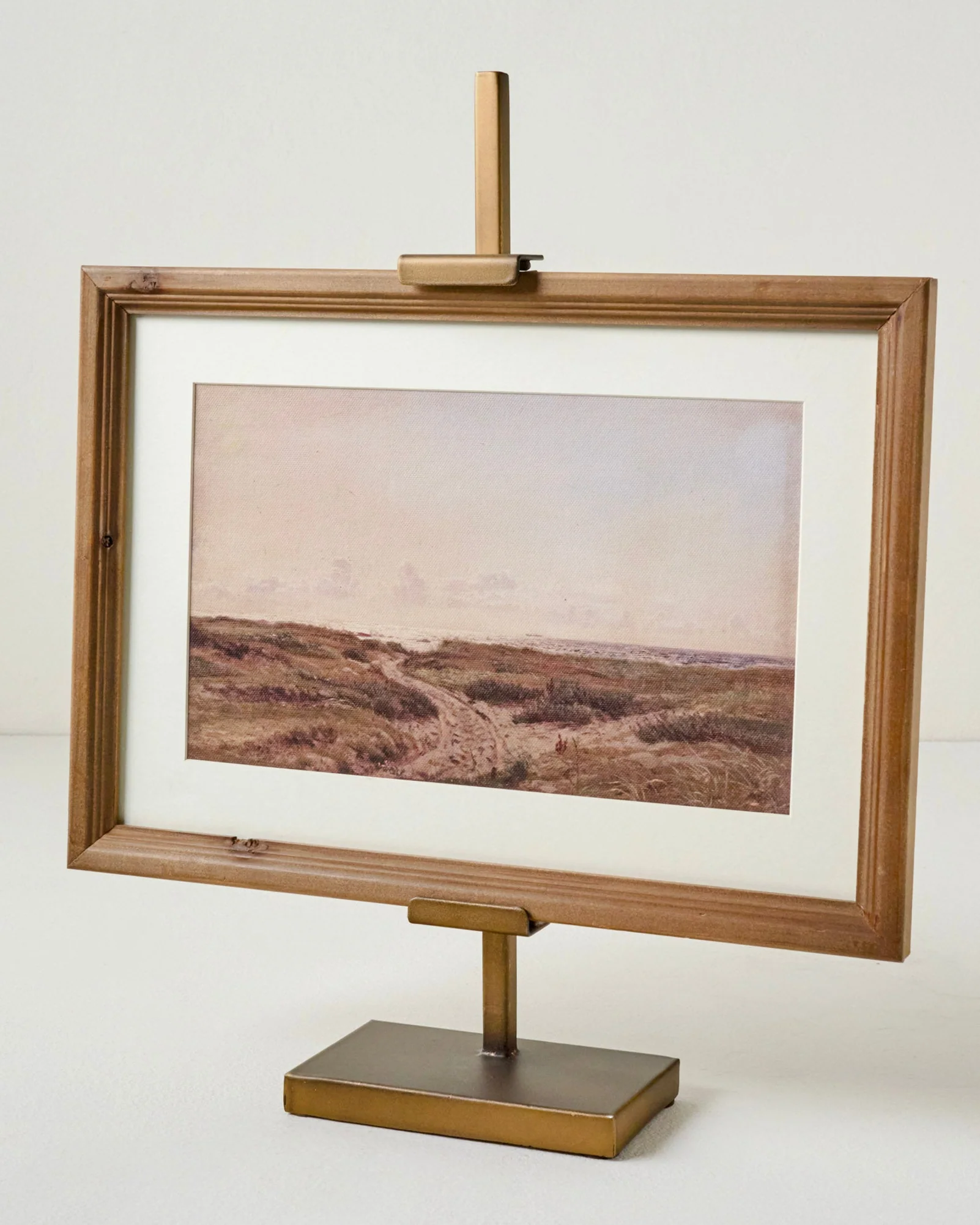 Shaina Adjustable Display Frame/Easel - Image 2