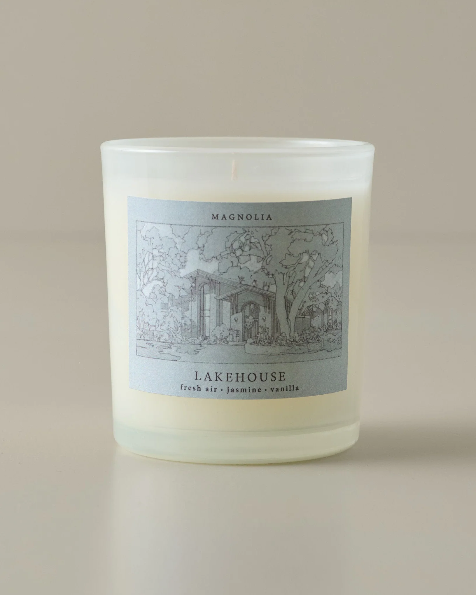 The Lakehouse Candle - Image 2