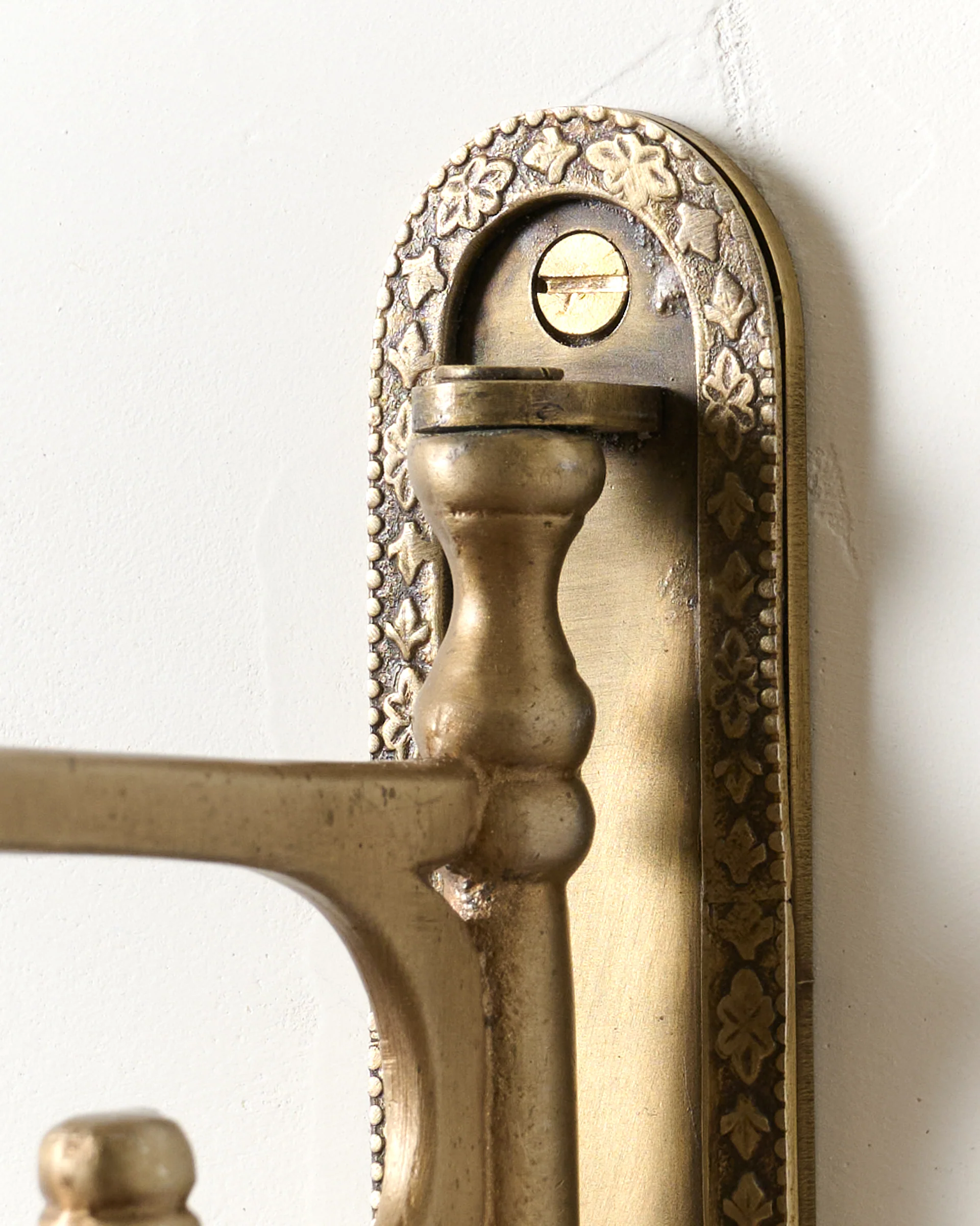 Vienna Swivel Single Hook - Image 3