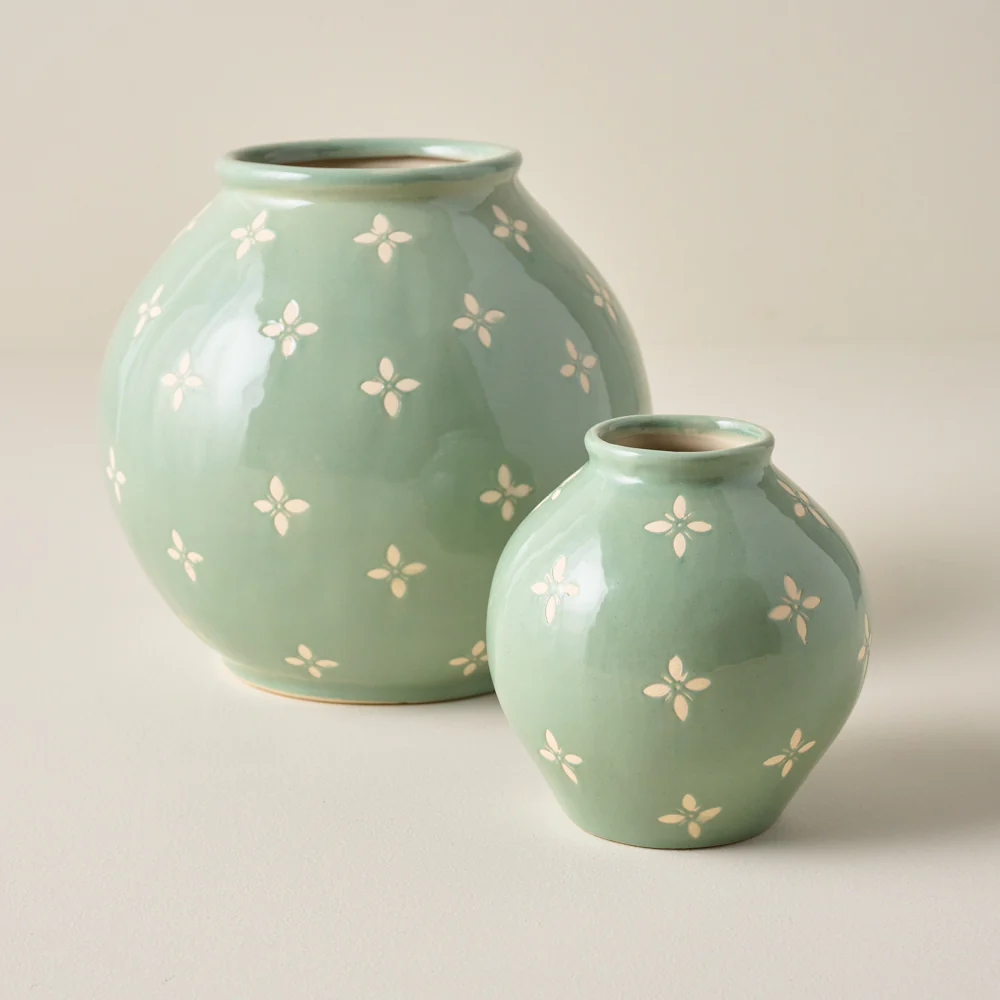 Green and White Luna Vase - Image 2